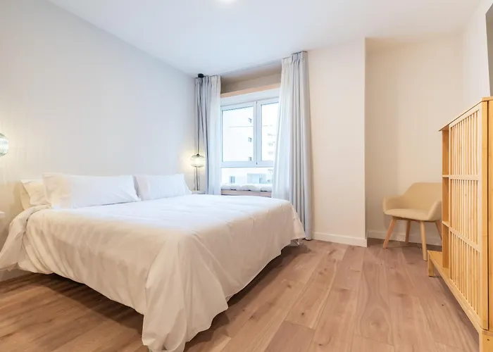 Apartamentos Turisticos Fatima, En El Centro De Vigo